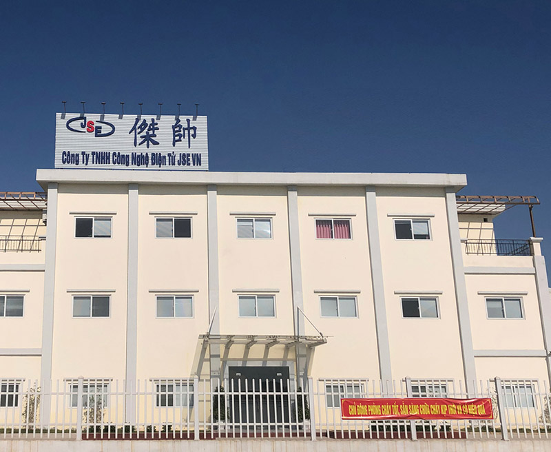 越南杰帥電子有限公司采購我司晉力達2臺大型波峰焊，用于數(shù)據(jù)線及充電器加工